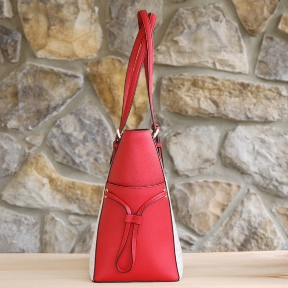 ⚠️LAST 1⚠️ Michael Kors Gilly Logo Center Stripe Tote Bag - Picture 2 of 8